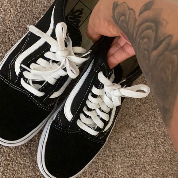 Vans - Picture 2 of 3
